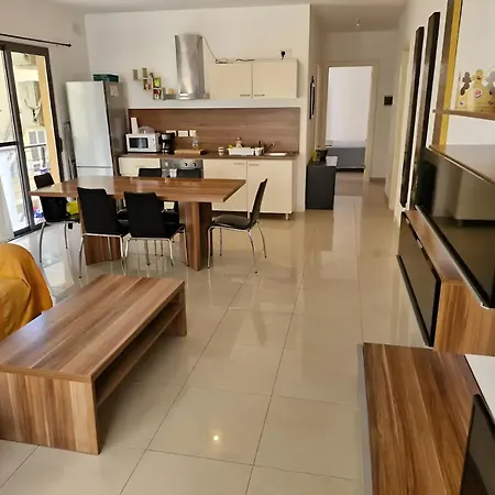 Apartment Elegant In Sliema, Malta Sliema