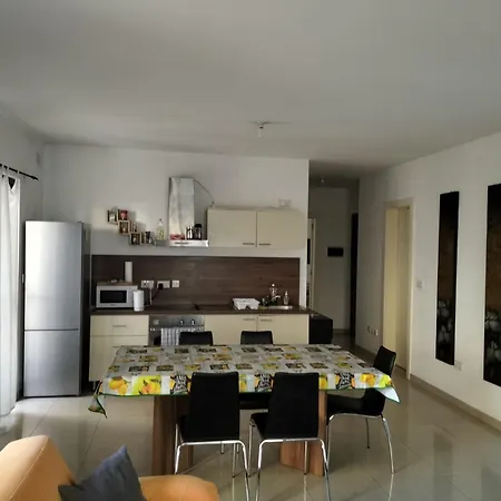 Apartment Elegant In Sliema, Malta *