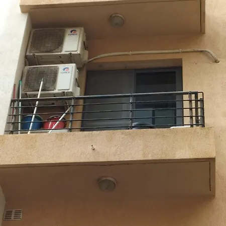 Elegant In Sliema, Malta * 斯利马