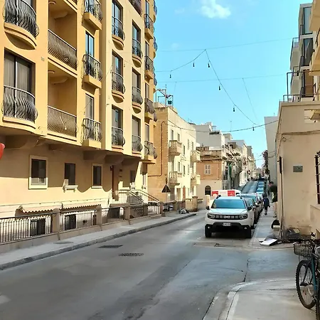 Lejlighed Elegant In Sliema, Malta *