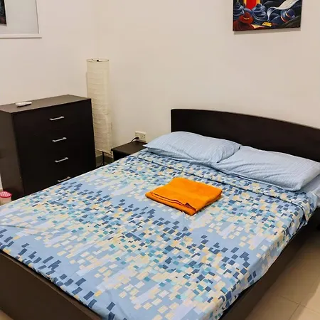 Elegant In Sliema, Malta Apartment *