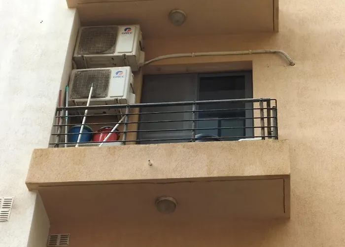 Elegant In Sliema, Malta * Слима