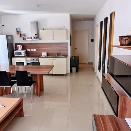 Elegant In Sliema, Malta *